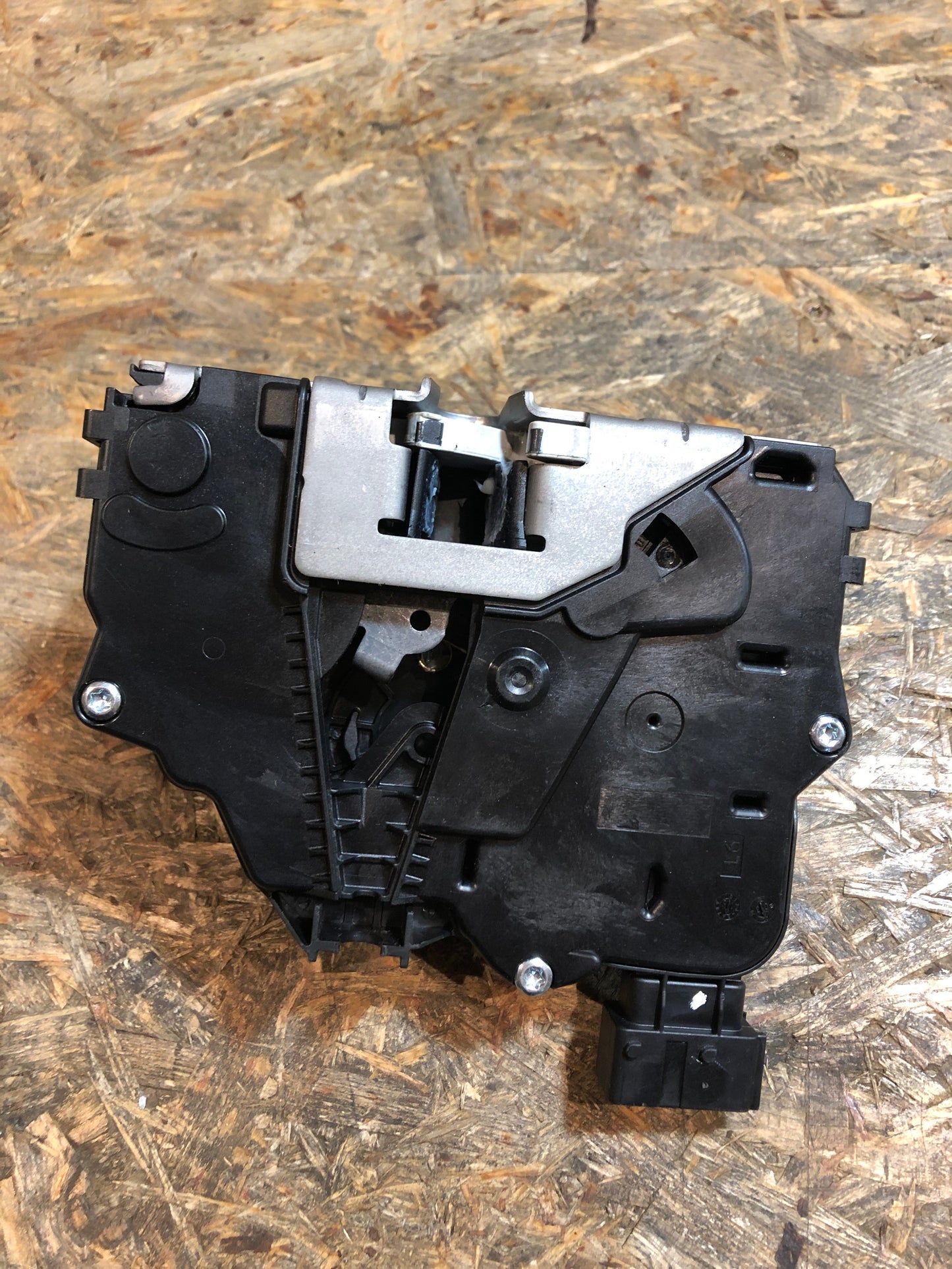 Original Opel Corsa D Türschloss vorne links Neu