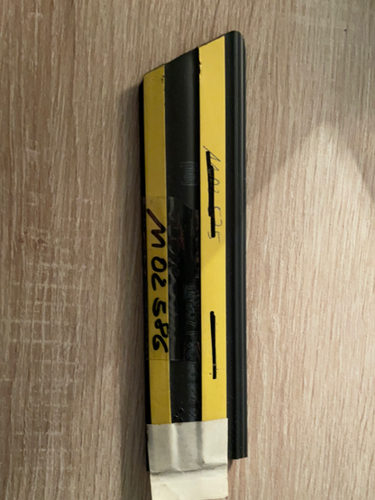 Original GM Opel Kadett E Zierleiste Kotflügel unten blaugrau mit Silberstreifen Neu