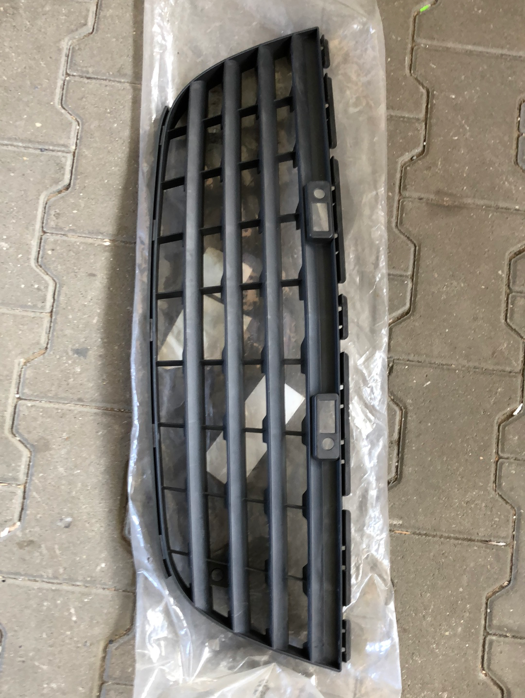 Original GM Opel Signum Kühlergrill Neu