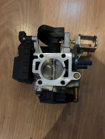 Original GM Opel Corsa B 1.0i 12V Bj. 96-2000 54PS Drosselklappe Neu