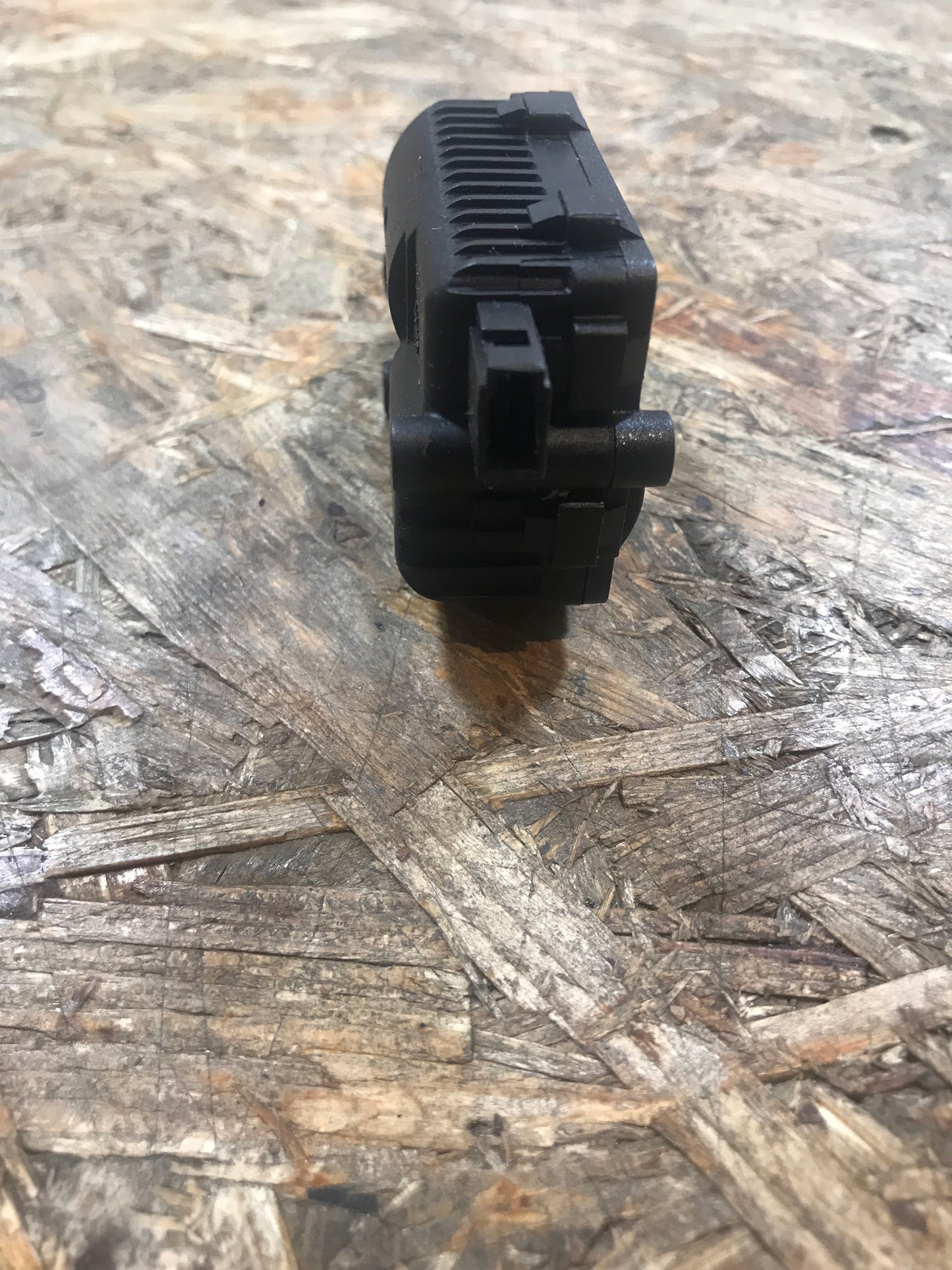 Original Opel Astra H Corsa C Meriva A Corsa C Verriegleung Klappe Tank NEU