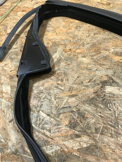 Original Opel Astra J Dichtung fensterführung vorne links NEU