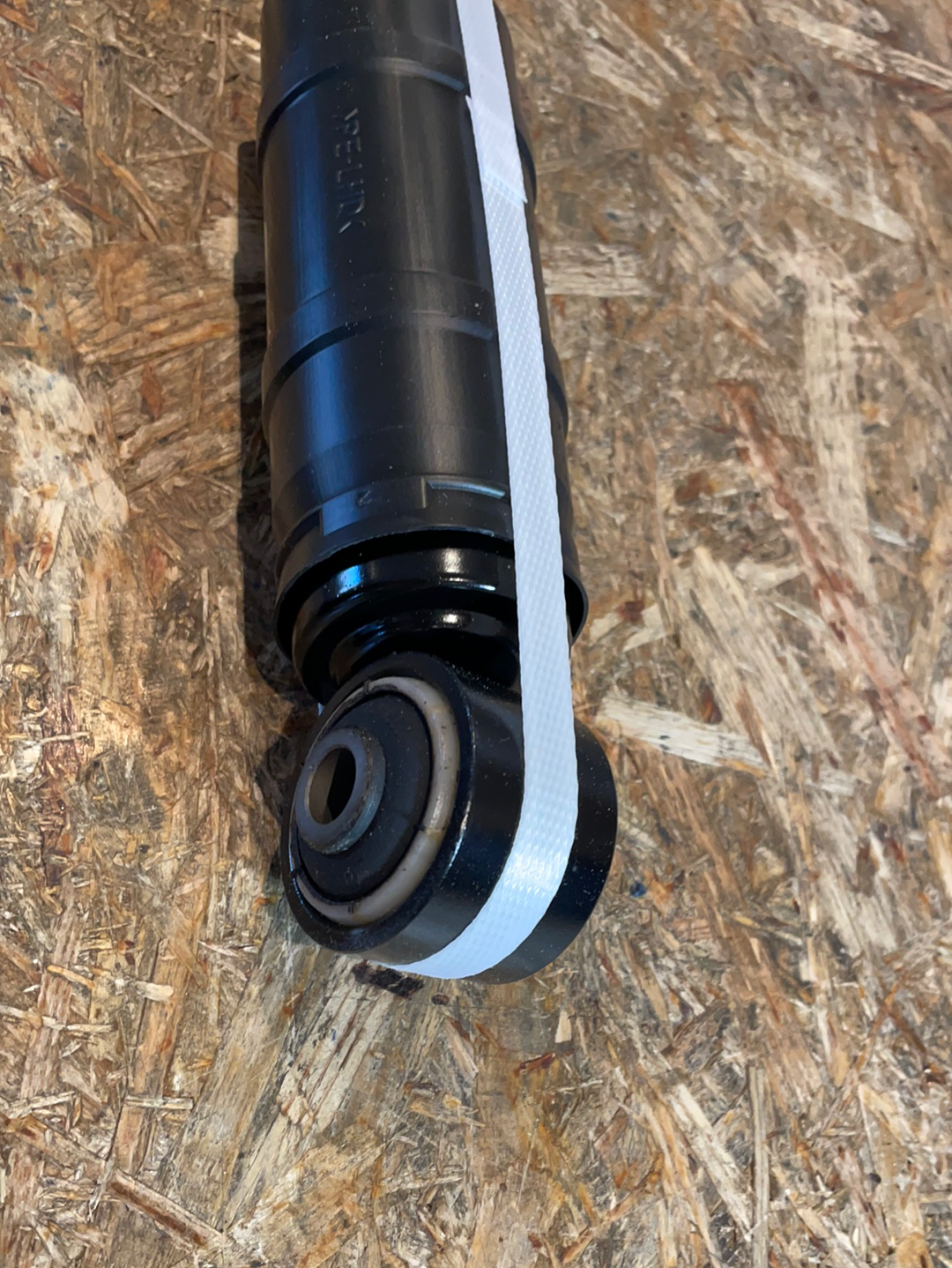 Original GM Opel Meriva A Gasdruckstoßdämpfer hinten Neu