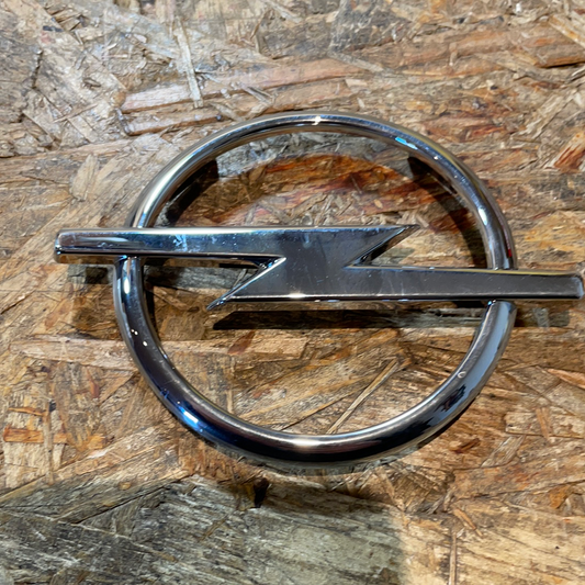 Original GM Opel Corsa B Emblem Kühlergitter Neu