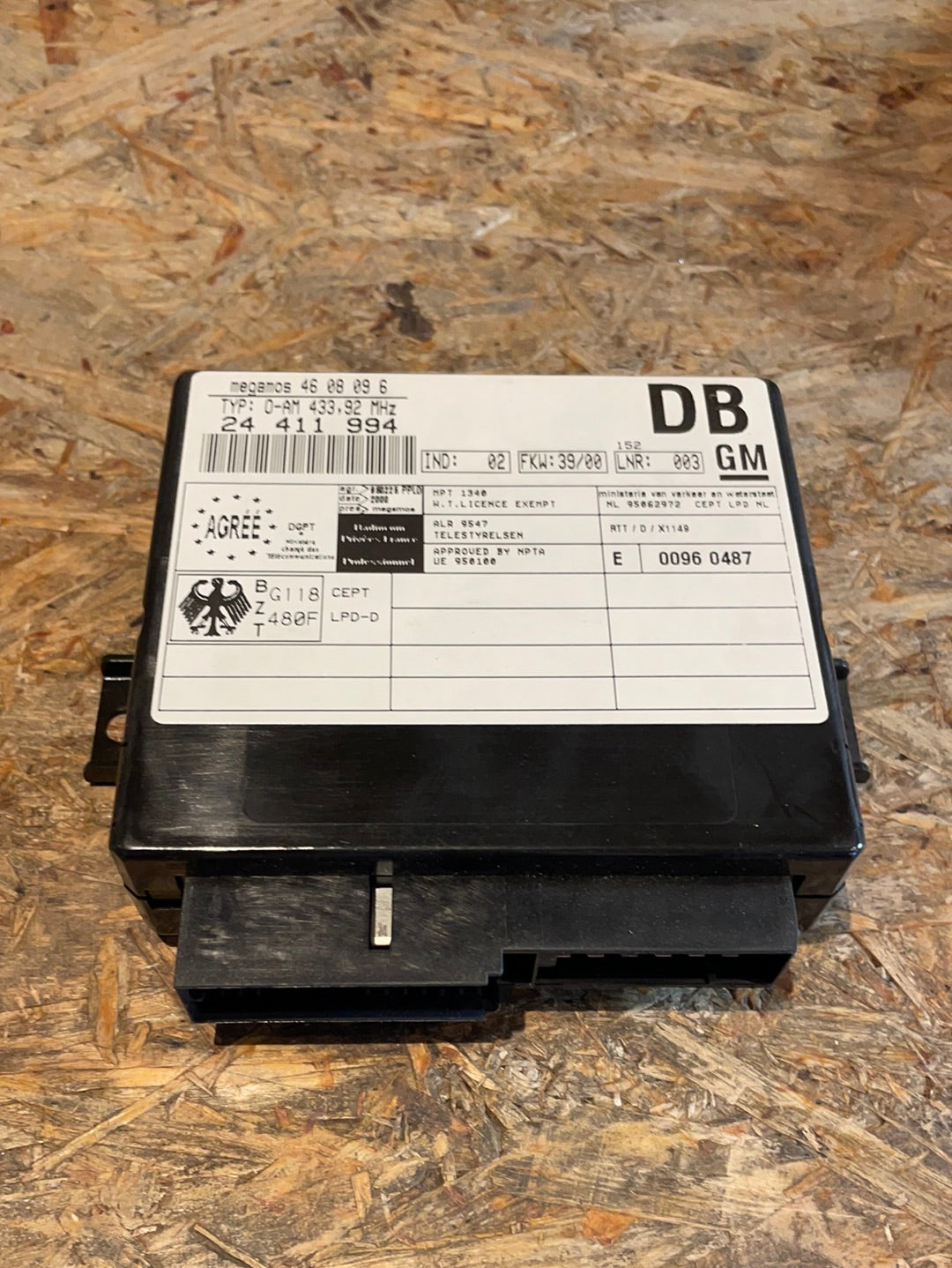 Original GM Opel Omega B Steuergerät Diebstahlwarnanlage Neu