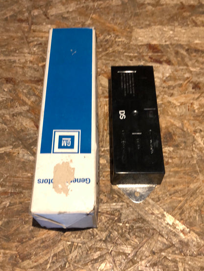 Original GM Opel Omega A Senator B Antennenverstärker Neu