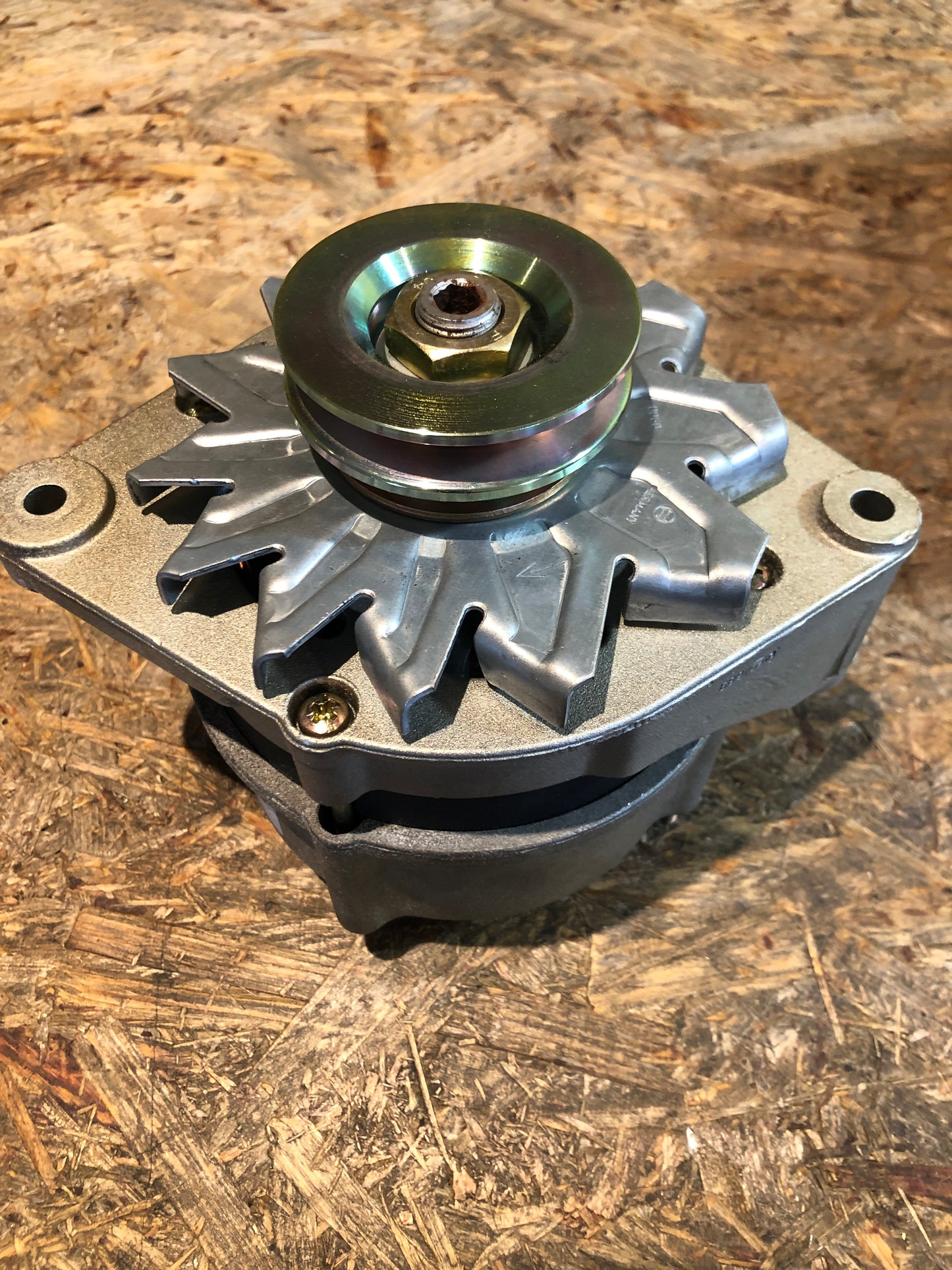 Original GM Opel Astra F Kedett E Vectra C Lichtmaschine 14V 70A Neu