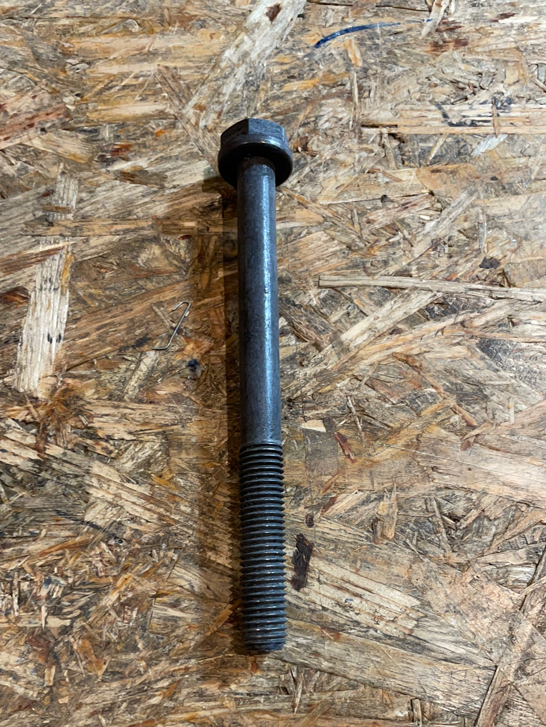 Original GM Opel Monterey A 3.1D Zylinderkopfschraube Neu