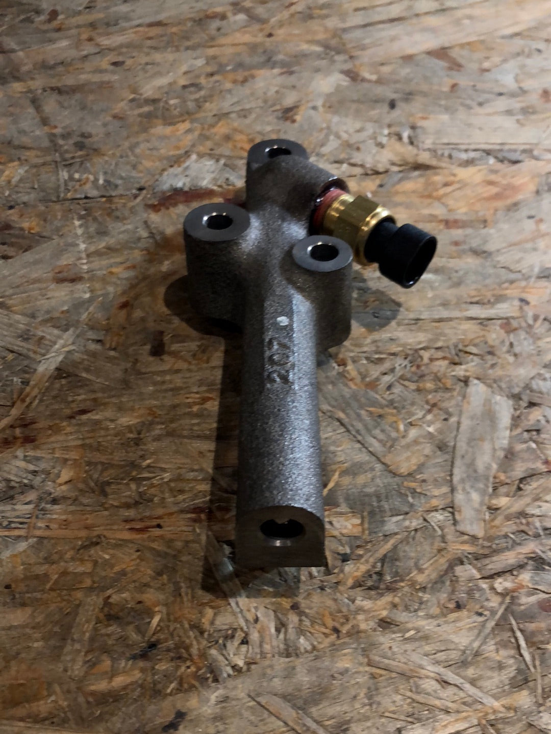 Original GM Opel Monterey 3.0 TD Benzineinspritzung Adapter Rücklauf Neu