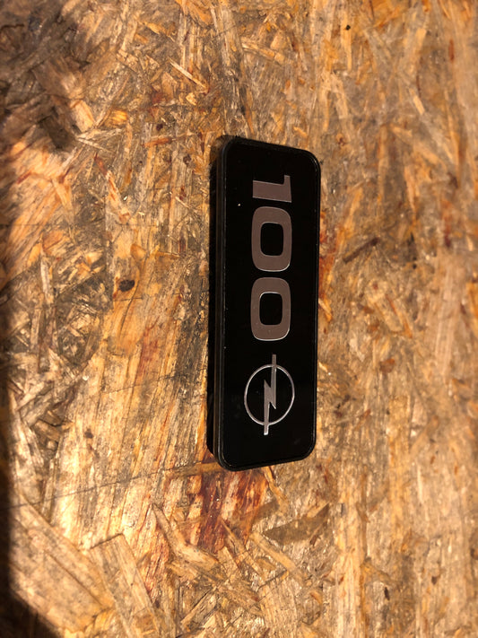 Original GM 100 Jahre Opel Emblem Neu