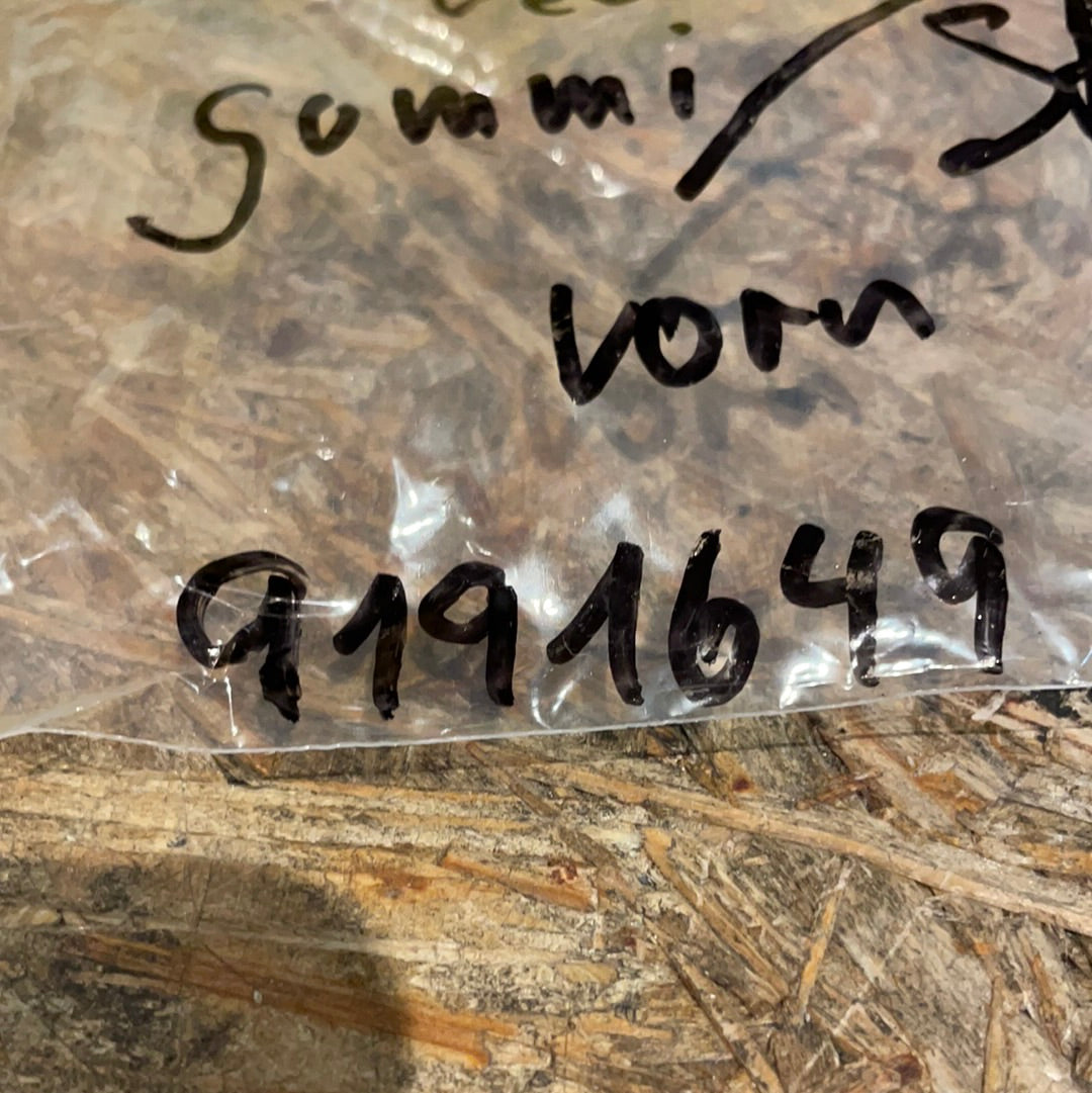 Original GM Opel Vectra B Gummi Stabilisator vorne Neu