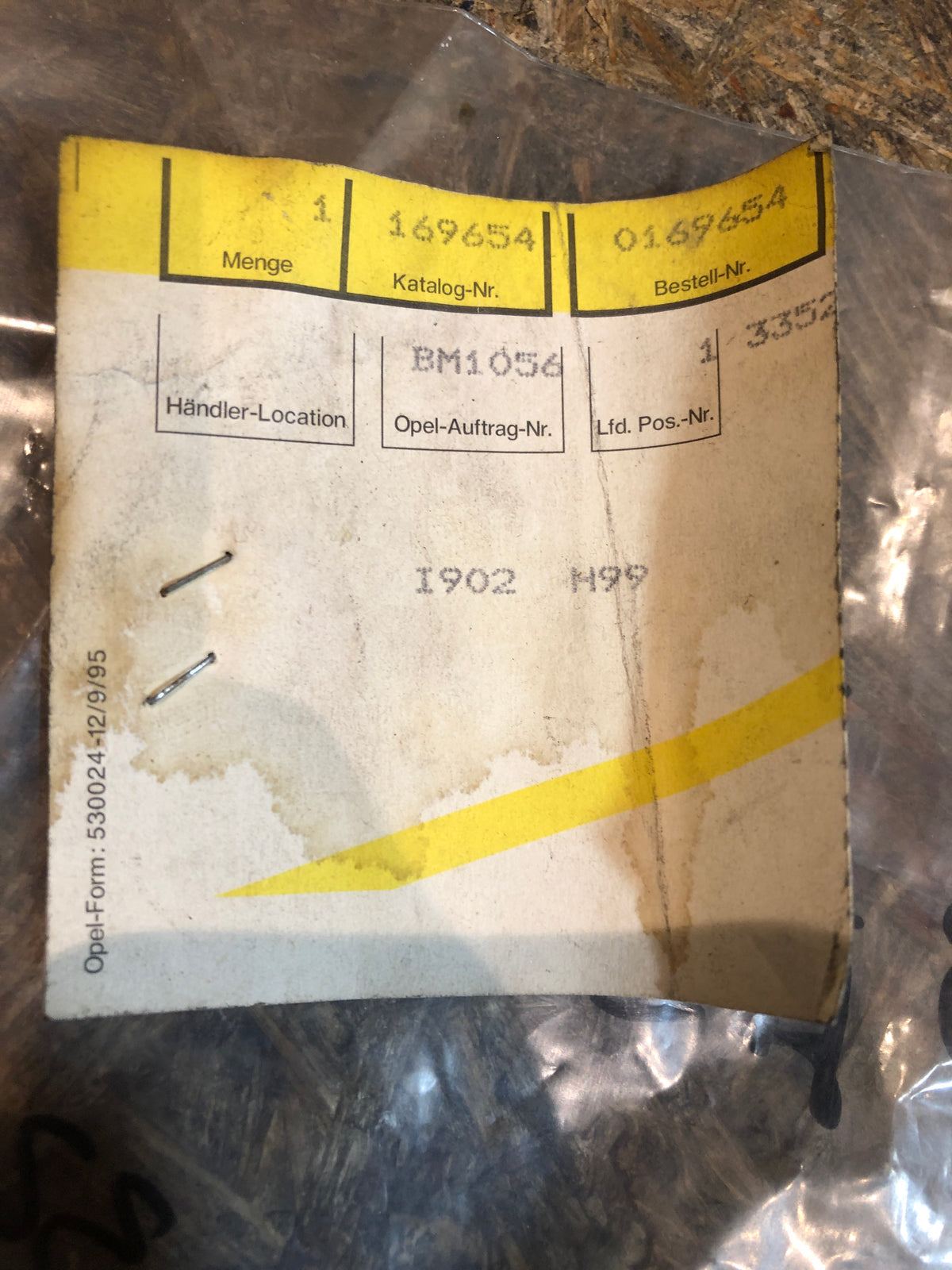 Original GM Opel Corsa A Führung Sitzrücken an Radeinbau Rechts Neu