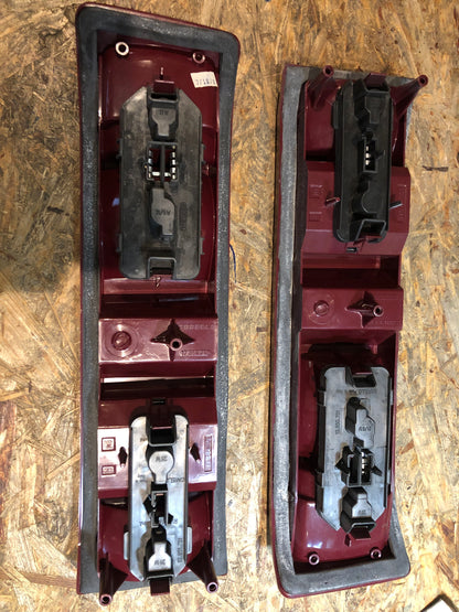 Original GM Opel Rekord E Set Rückleuchten links/rechts (Carello) rot Neu