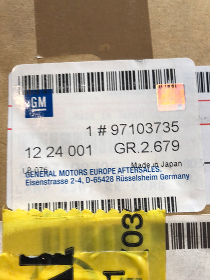 Original GM Opel Monterey Rückleuchte links Neu