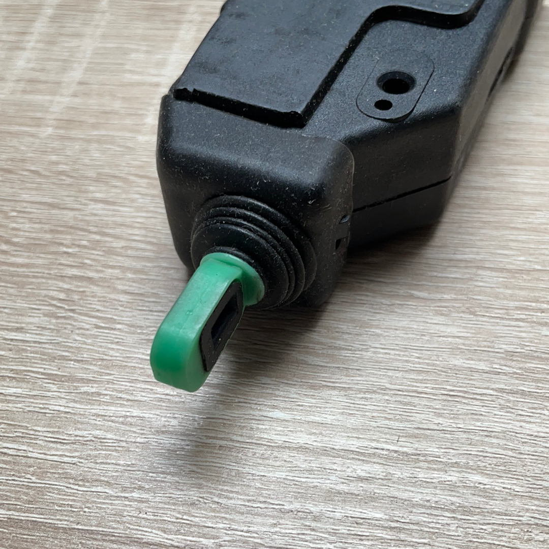 Original GM Opel Calibra Vectra A Türschloss vorne links Fahrertüre ZV Neu
