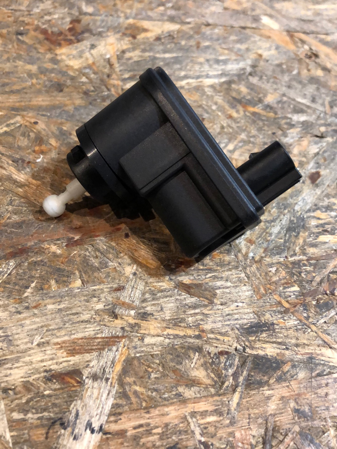 Original GM Opel Vectra B Stellelement Leuchtweitenregulierung Neu