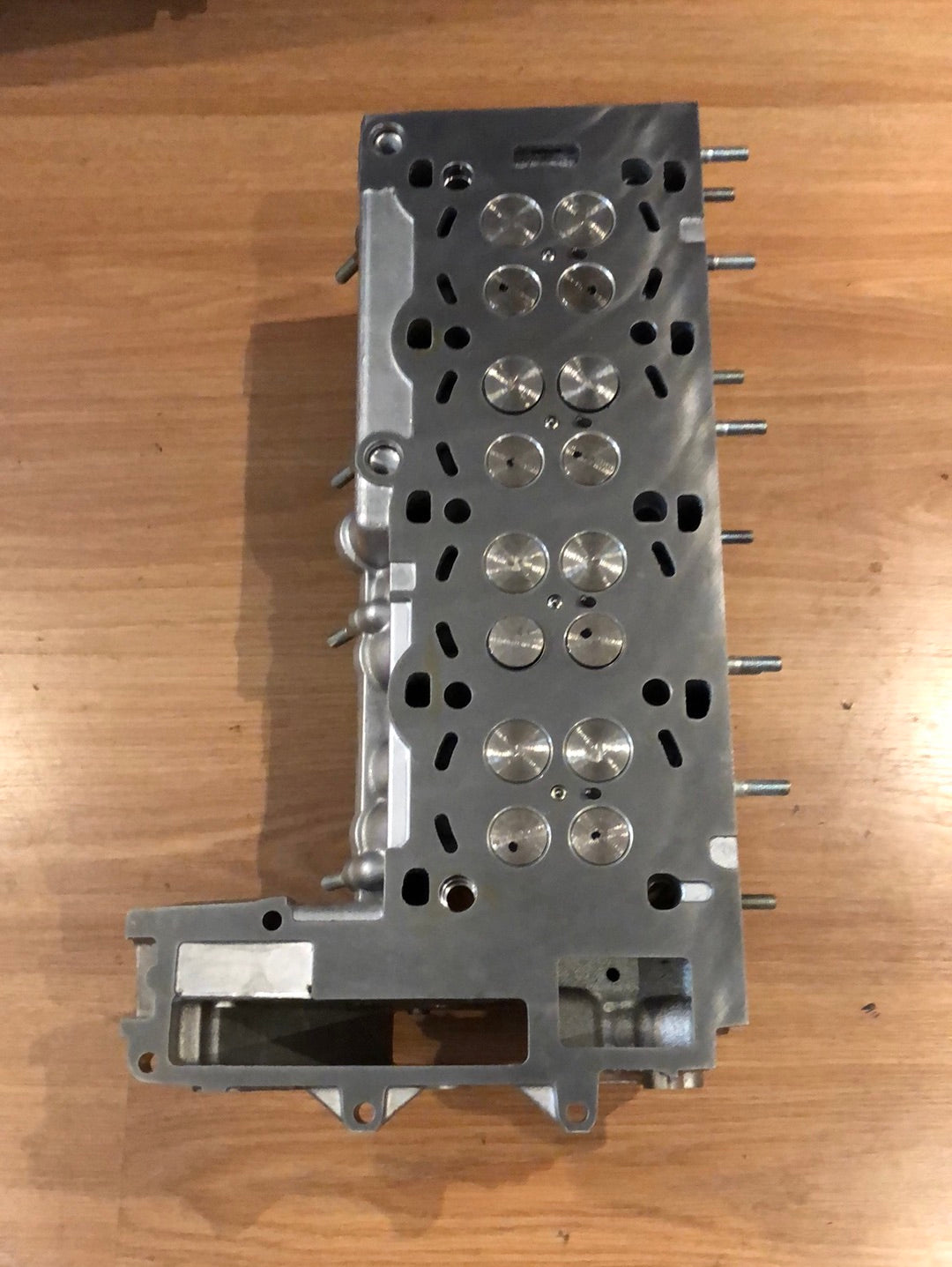 Original GM Saab 9-3 Zylinderkopf mit Nockenwelle D223L Neu
