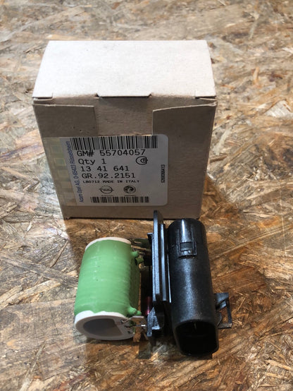 Original GM Opel Corsa Vorwiderstand Lüfter Neu