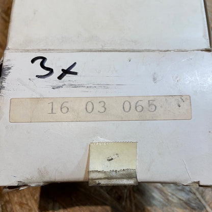 Original GM Opel Ascona B Manta B Kadett C Rekord Radlager VA Neu