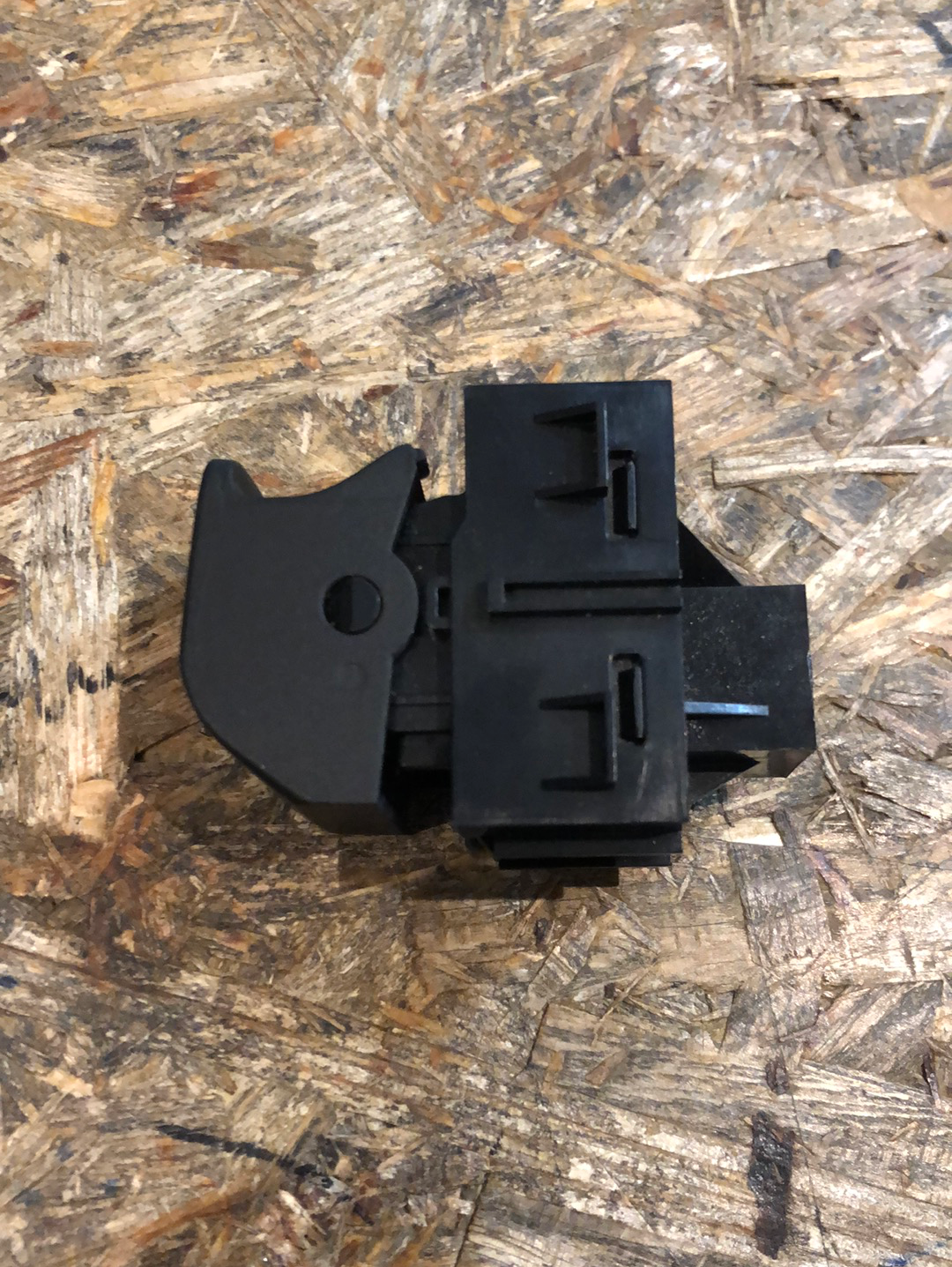 Original GM Opel Astra J Schalter Parkbremse Neu