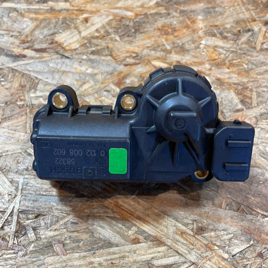 Original GM Opel Astra G Corsa B 1,2L Leerlaufregelventil Leerlaufregler Neu