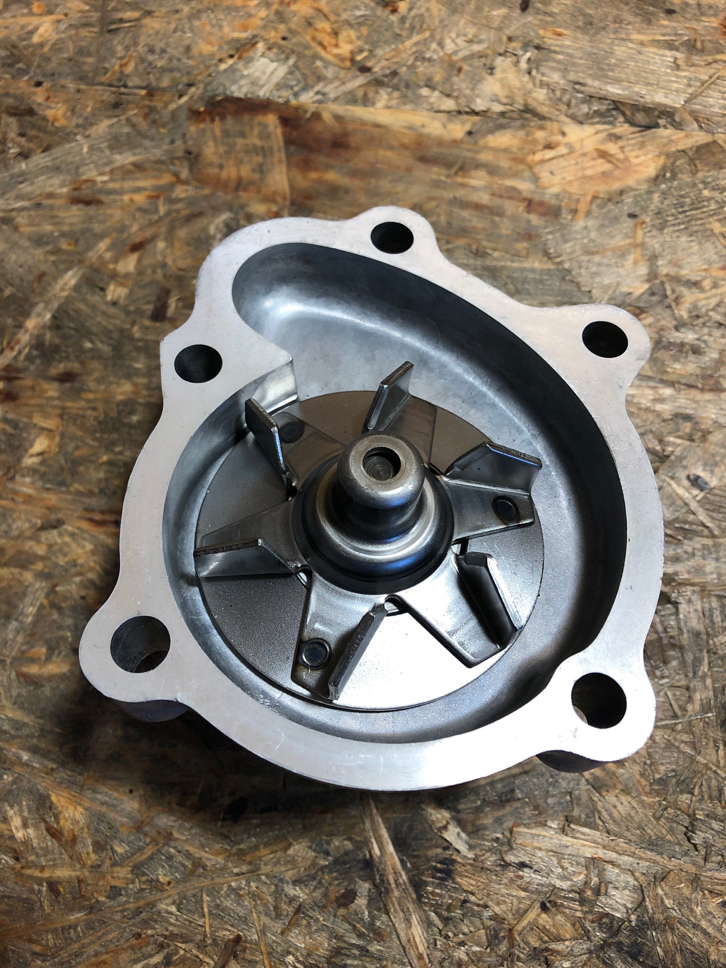 Original Opel Astra F Corsa A Vectra A Kadett E Wasserpumpe Neu