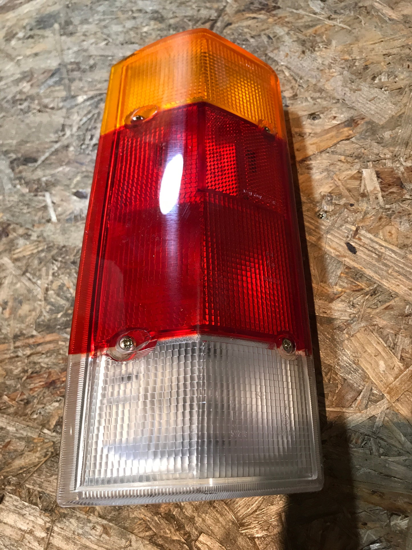 Original Rekord E Caravan Heckleuchte Links  NEU