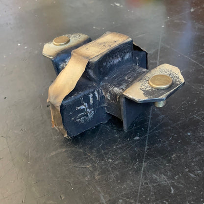 Original GM Opel Ascona C Motorlager vorne links Neu