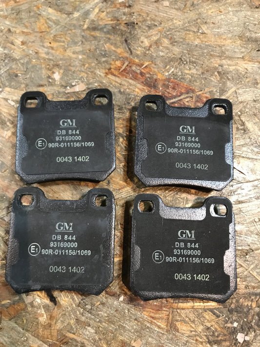 Original Calibra A Omega A Senator B Vectra B Bremsklötze hinten NEU