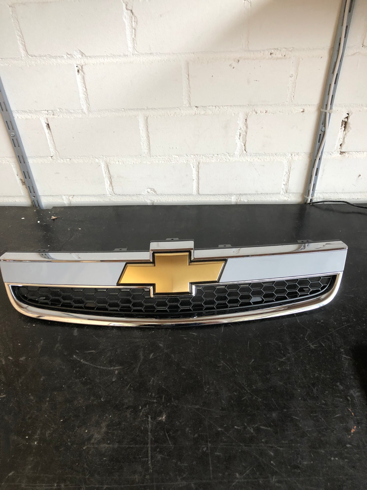 Original GM Chevrolet Captiva Kühlergrill Neu