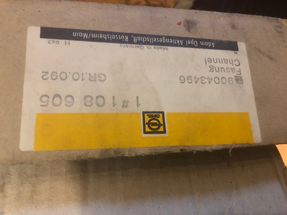 Original Commodore C Rekord E Frontscheibendichtung Neu