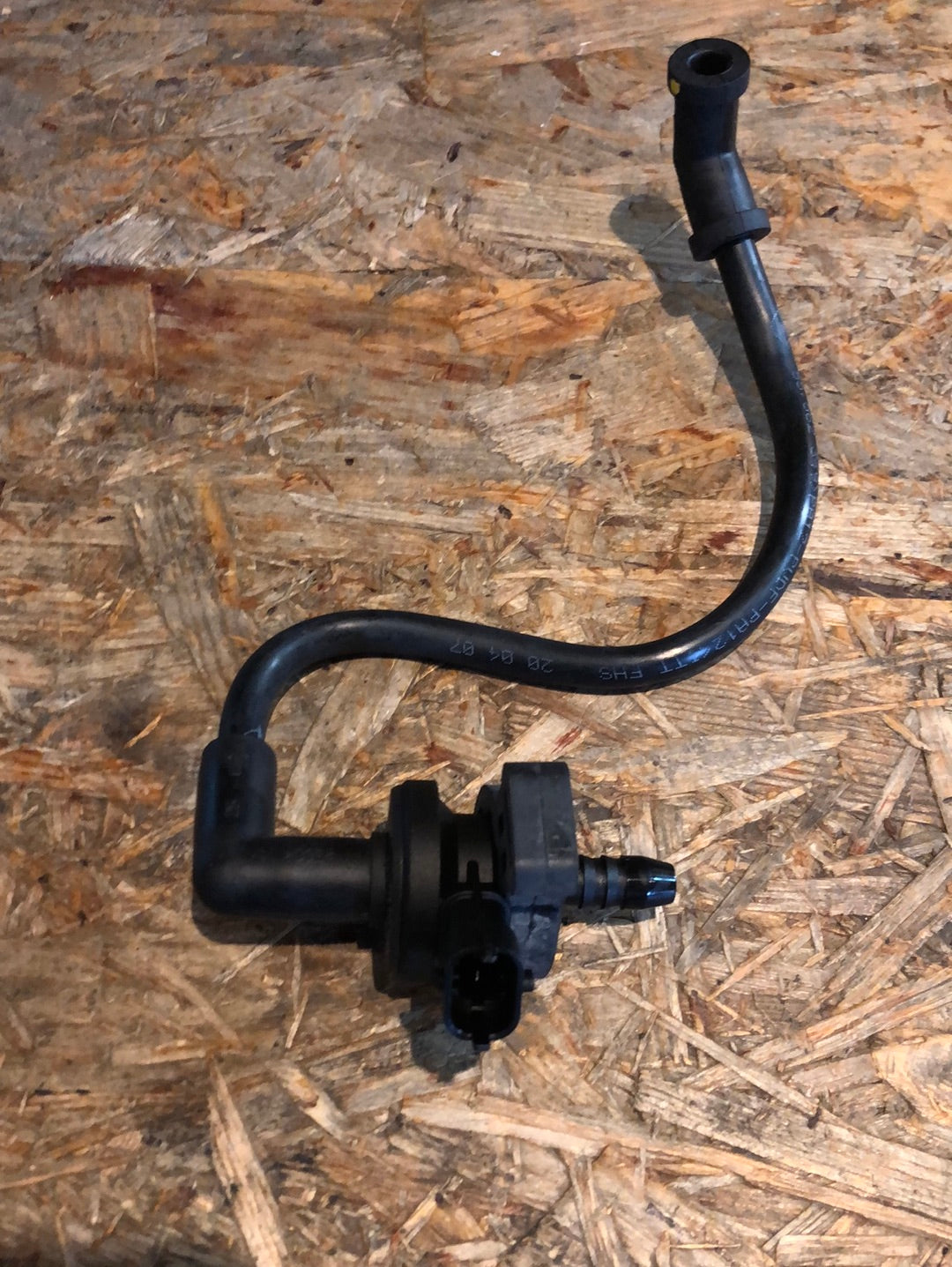 Original GM Opel Vectra C Kontrollventil Kraftstoffverdampfung Neu