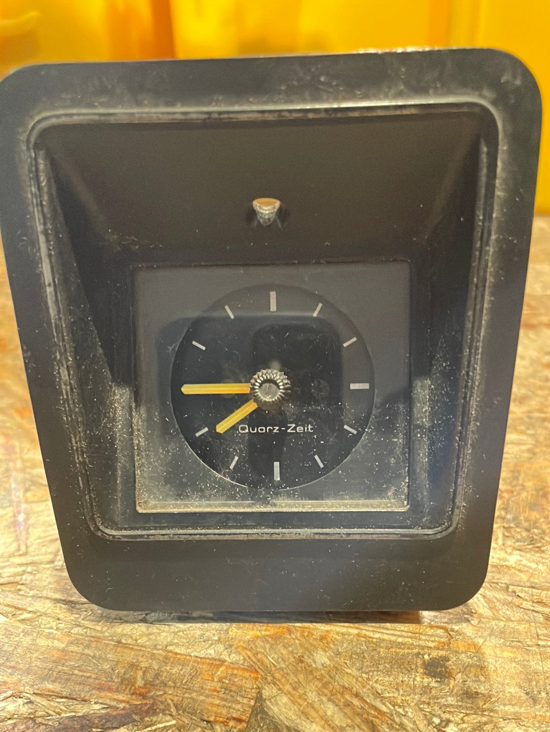 Original GM Opel Youngtimer Analoguhr Neu