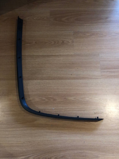 Original GM Opel Calibra Schutzzierleiste links hinten dunkelgrau Neu