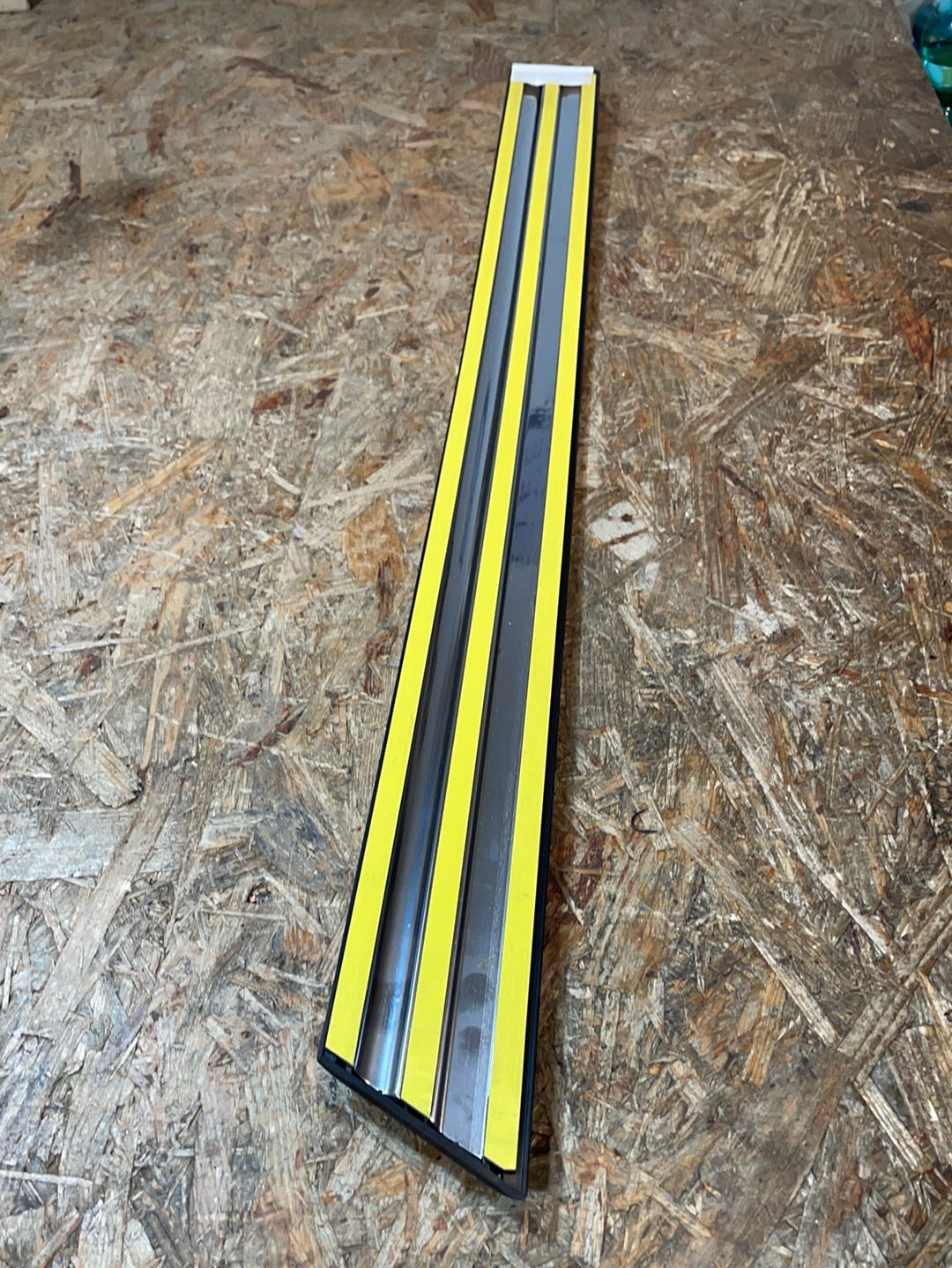 Original GM Opel Vectra A Schutzzierleiste hinten rechts Neu