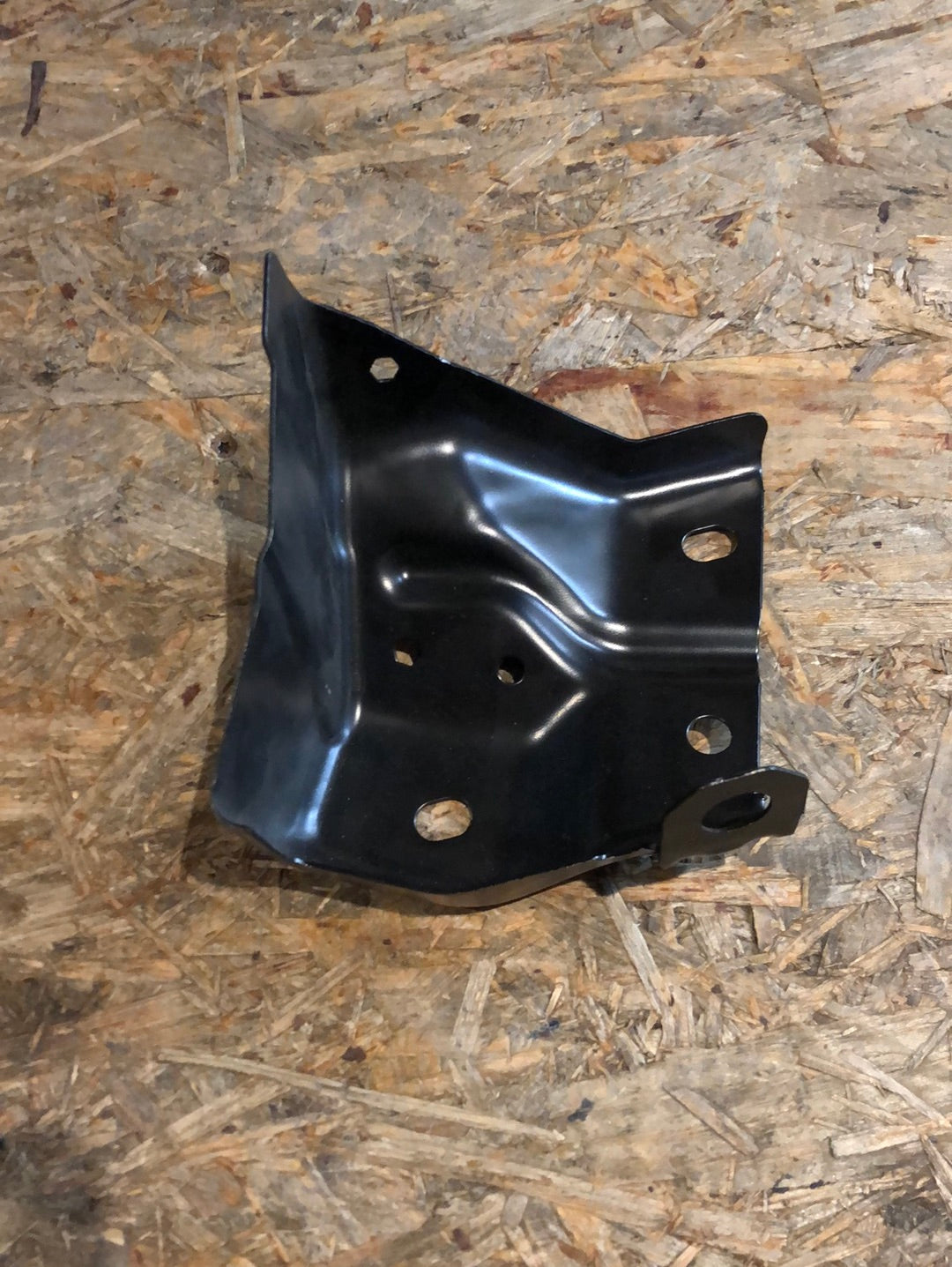 Original GM Opel Zafira B Halter Kotflügel vorne links Neu