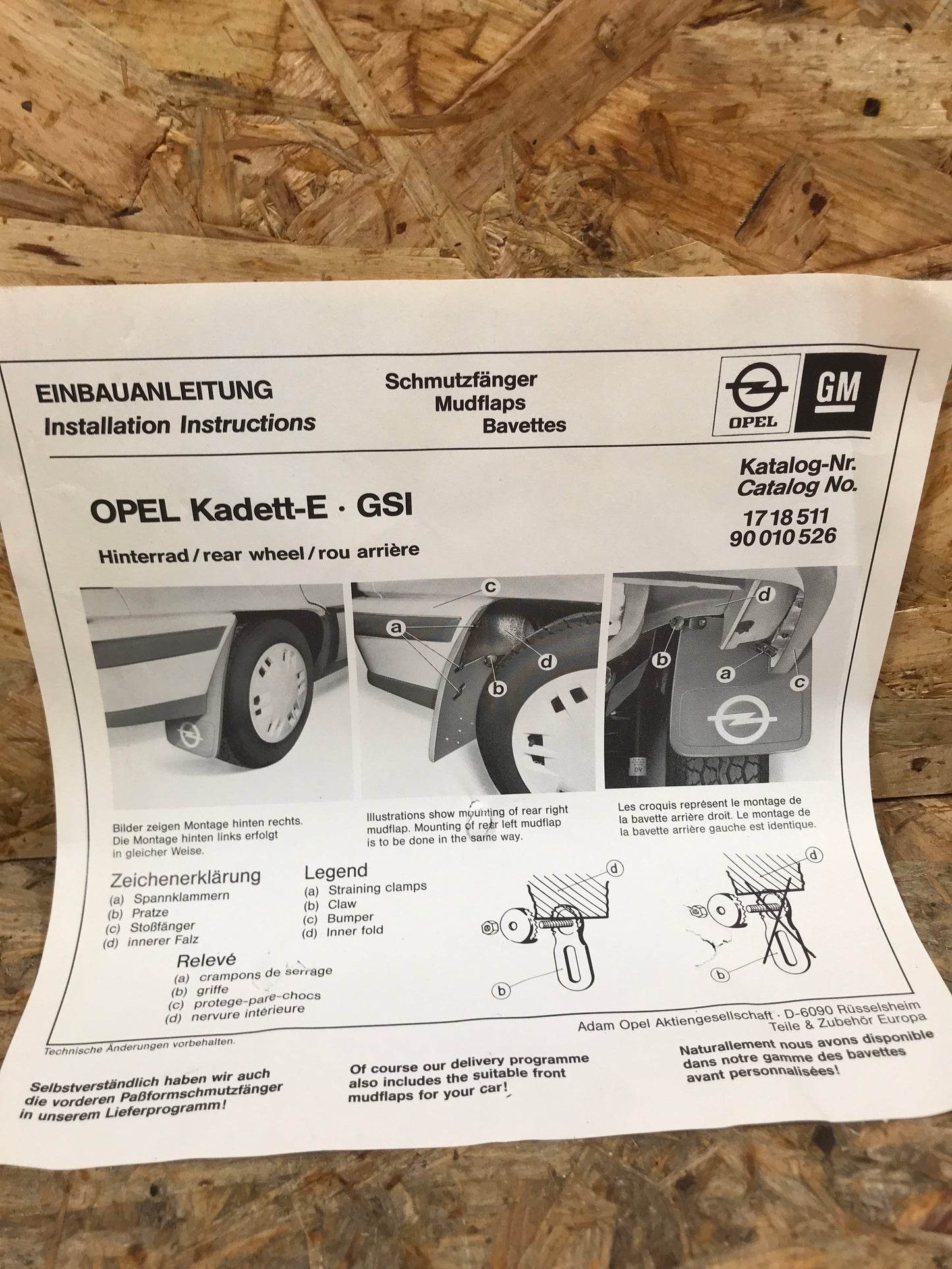 Original Opel Kadett GSI Schmutzfänger hinten NEU