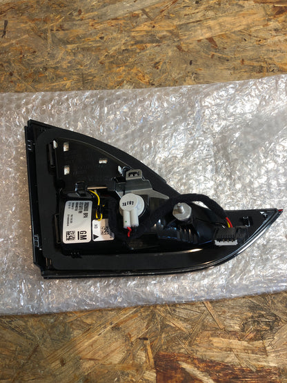 Original GM Opel Zafira C Rücklicht Rückleuchte rechts Neu