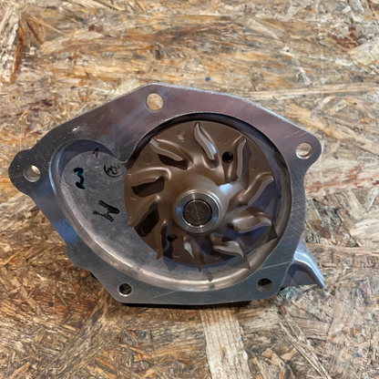 Original GM Opel Vivaro A 2.0 ECOTEC Renault Trafic 2 Wasserpumpe Neu