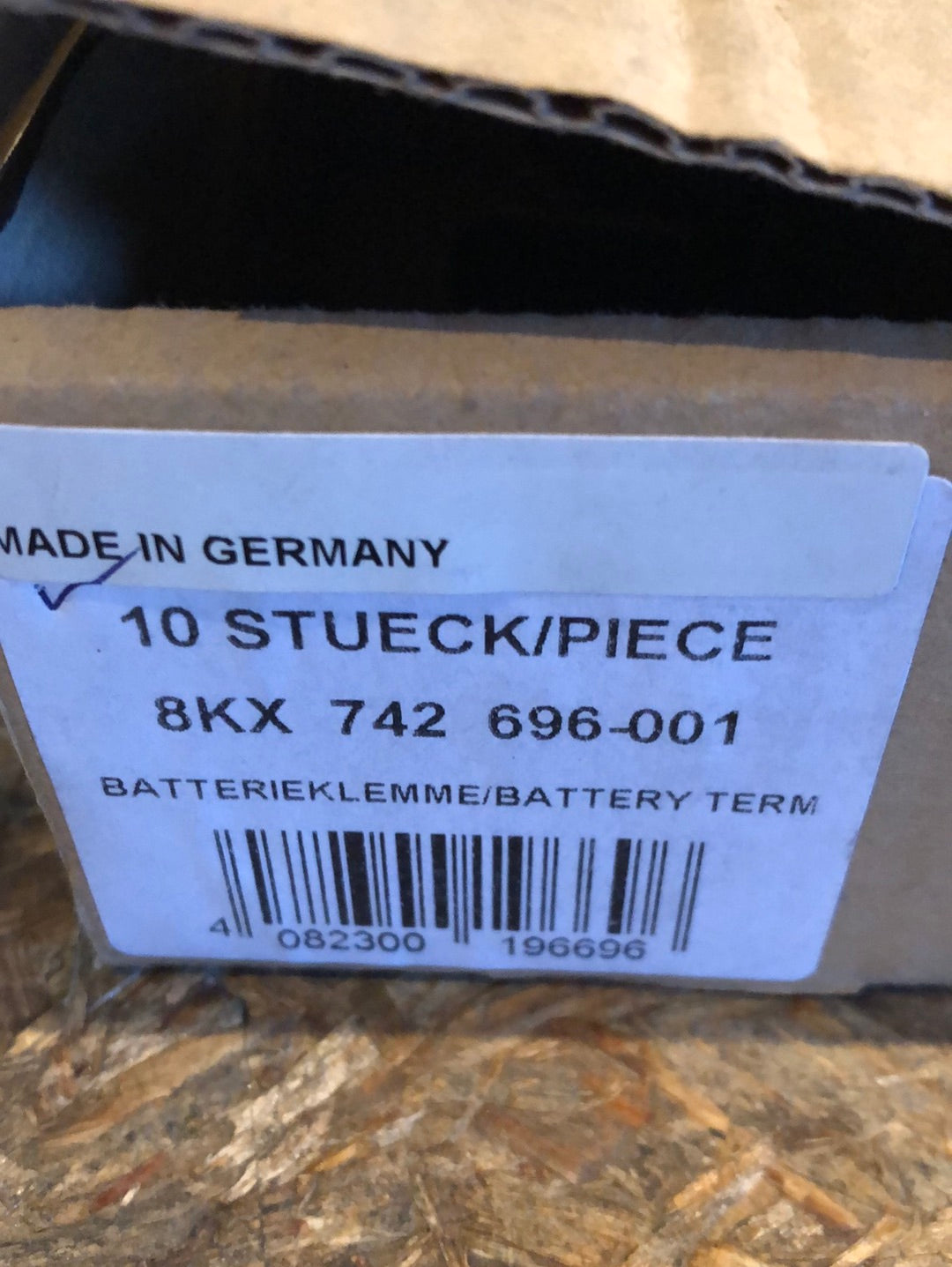 Original Hella Universal Batteriepolklemme Neu