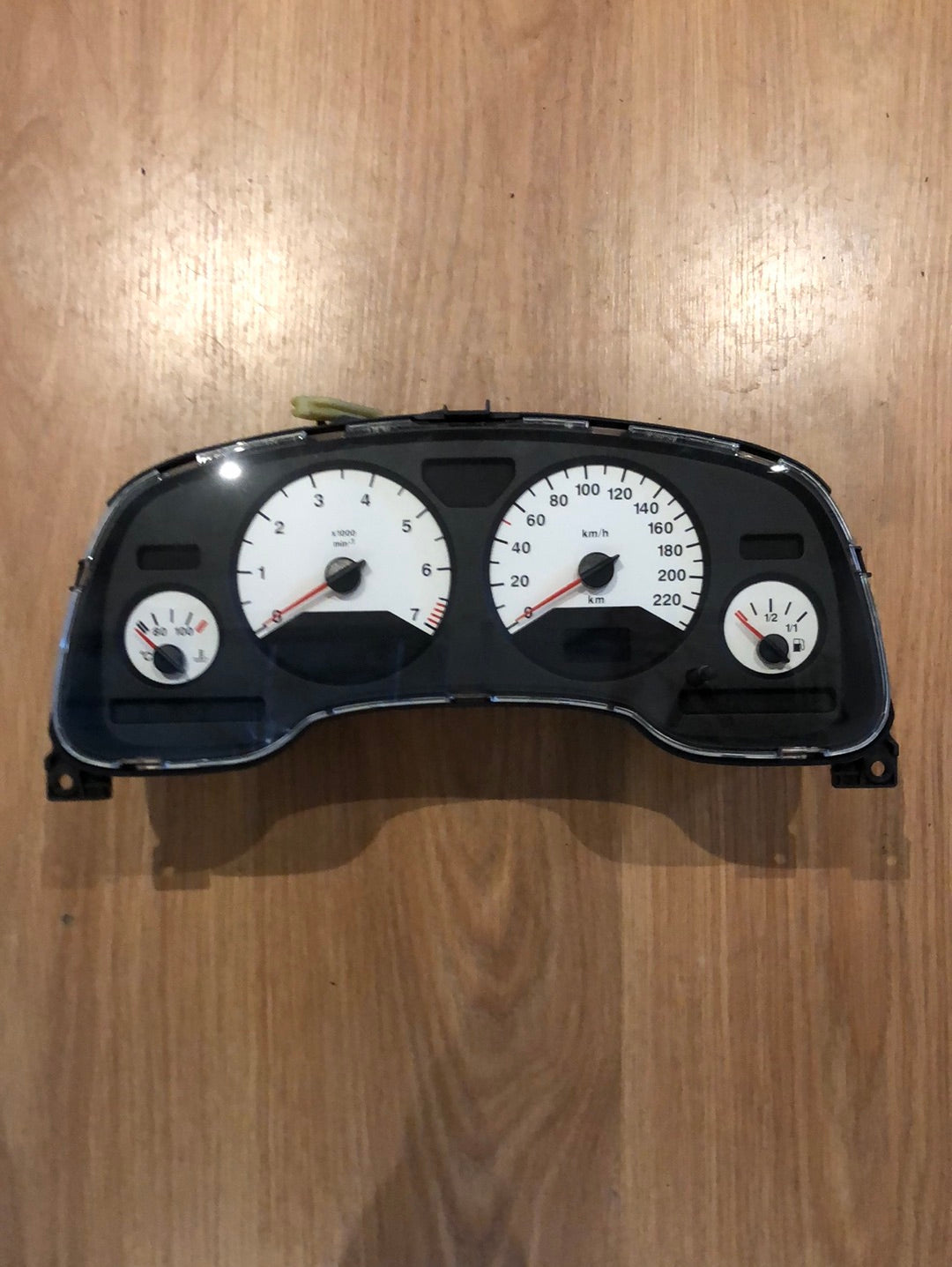 Original GM Opel Astra F 2.0 16V Kombiinstrument Neu