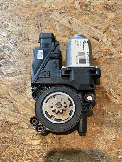 Original GM Opel Meriva A Fensterhebermotor vorne links Neu
