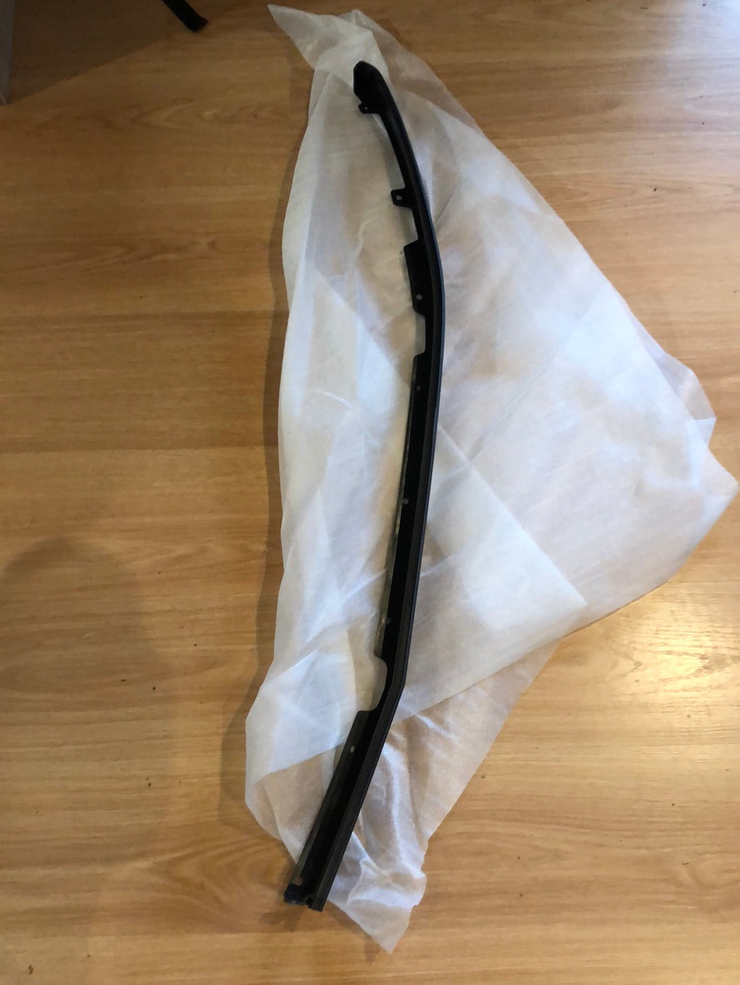 Original GM Opel Antara Facelift Windabweiser unten rechts Neu
