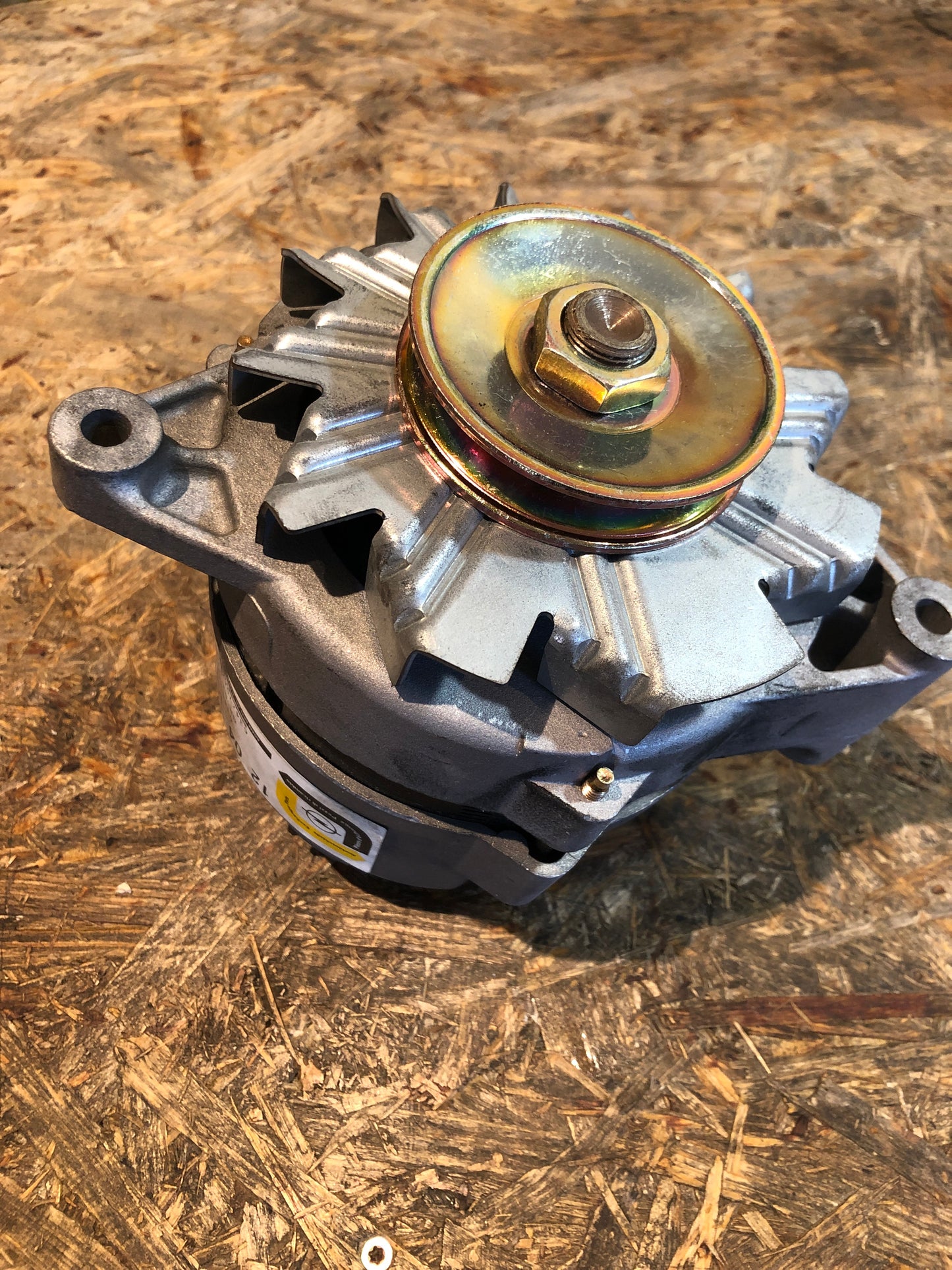 Original GM Opel Ascona B (81_,86_,87,88_) Lichtmaschine 70A Neu