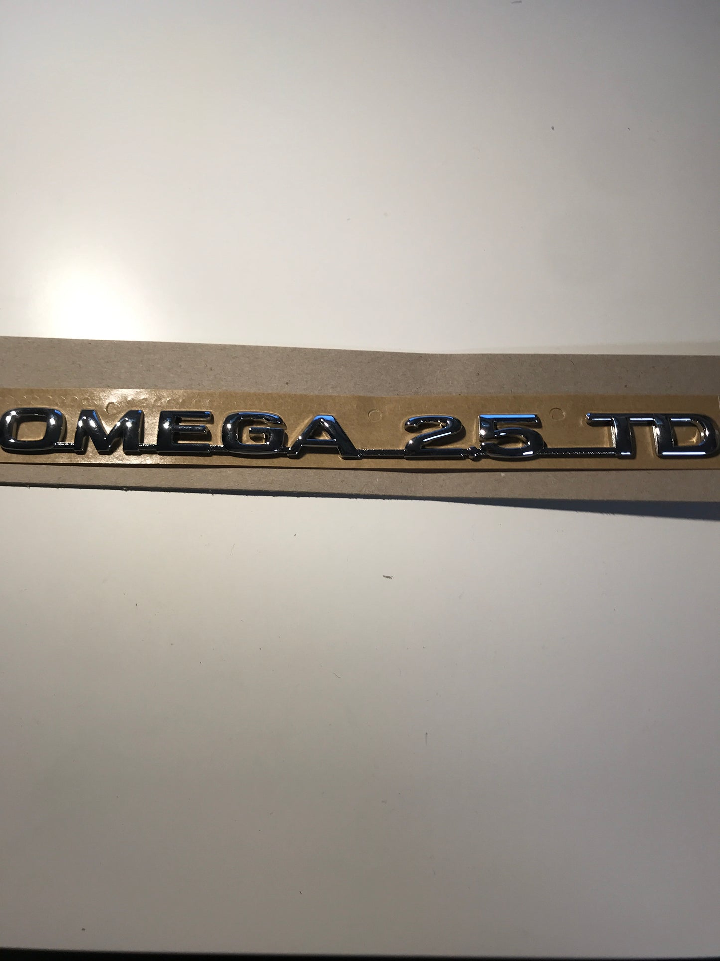 Original Omega 2.5 TD Schriftzug hinten NEU