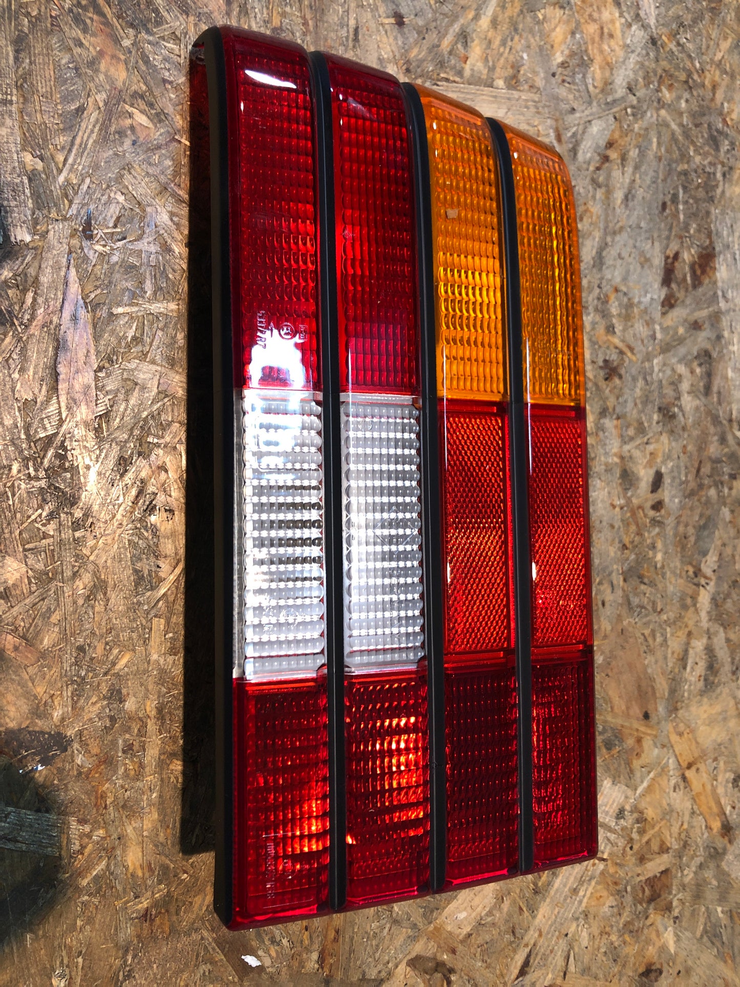 Original GM Opel Ascona C Heckleuchte links Neu