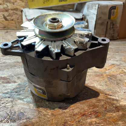 Original GM Opel Ascona B Manta B Rekord D/E Lichtmaschine AC-Delco Neu