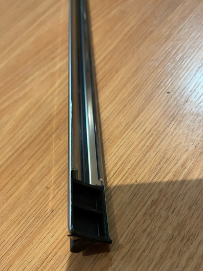 Original GM Opel Kadett C Zierleiste Kotflügel links Rarität! Neu
