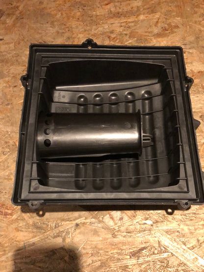 Original GM Cadillac Catera Bj. 97-01 Abdeckung Luftfilterkasten Neu