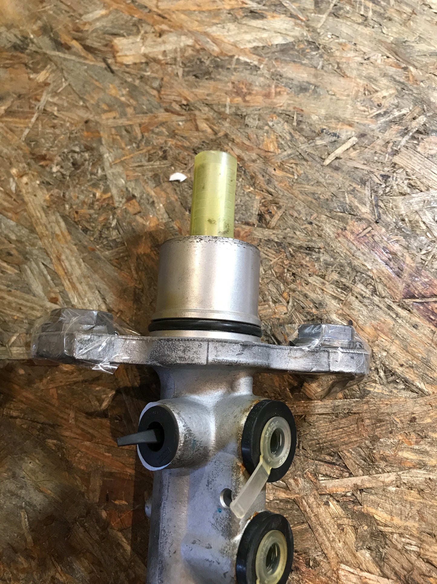 Original Opel Vectra B Astra G Hauptbremszylinder NEU